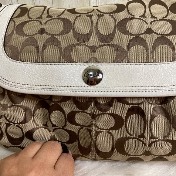 Coach Soho Pleated Signature Flap Shoulder Bag - Picture 4 of 12